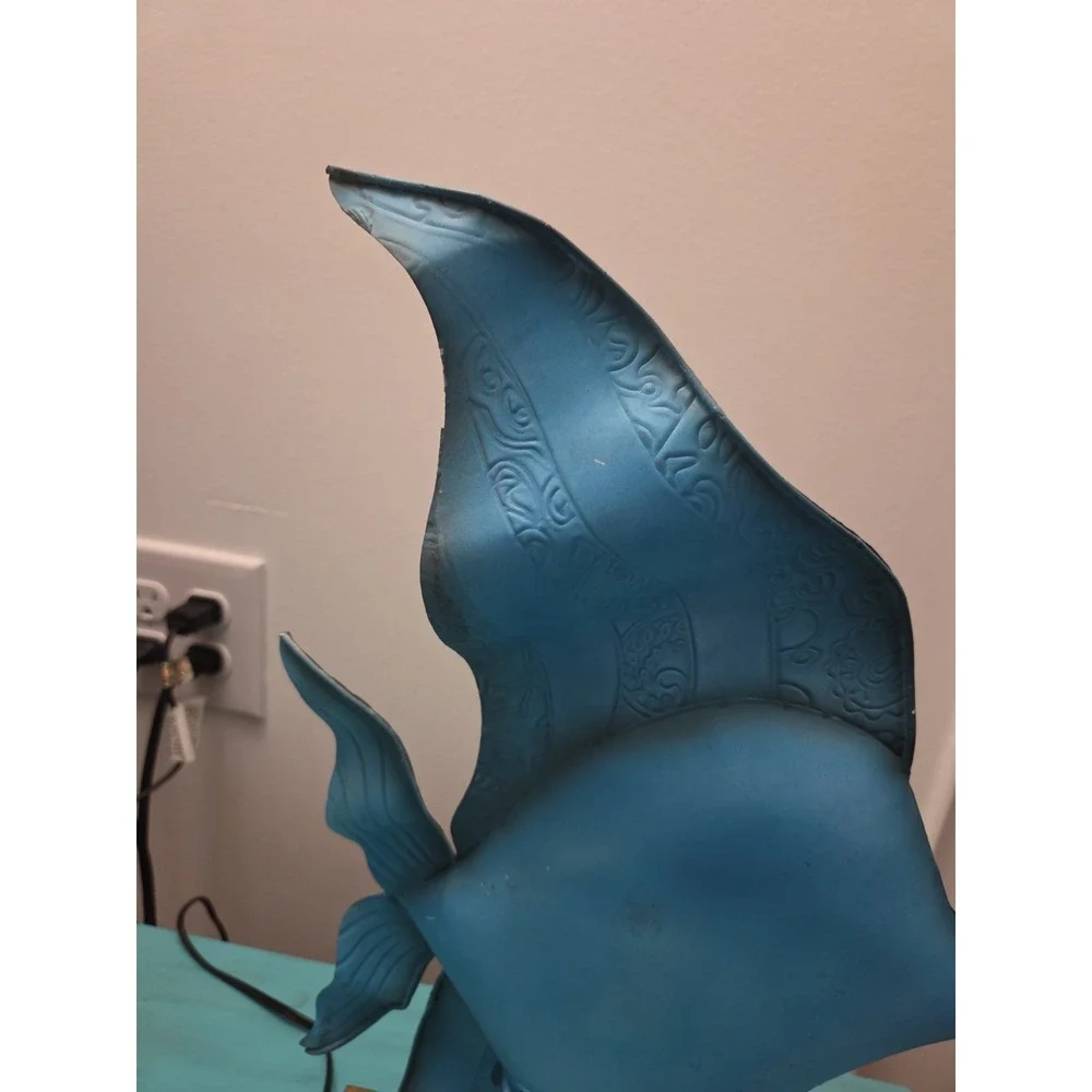 Pier 1 Imports Metal Fish Lamp Capiz Shell‎ Coastal Nautical Accent Light